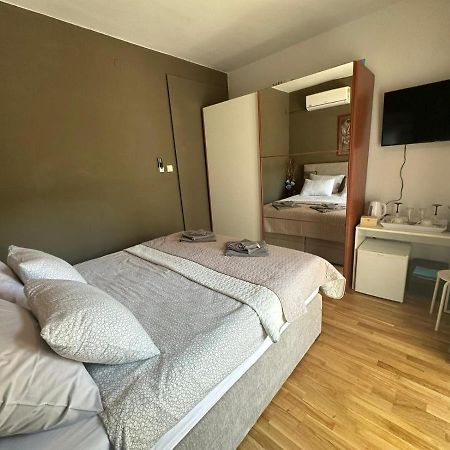 Bonbon Room And Apartment Zadar Extérieur photo
