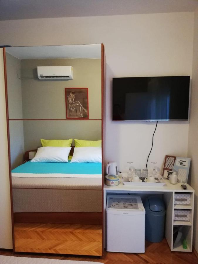 Bonbon Room And Apartment Zadar Extérieur photo